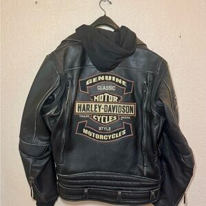 Vintage Men’s Harley-Davidson Black Leather Bomber Jacket